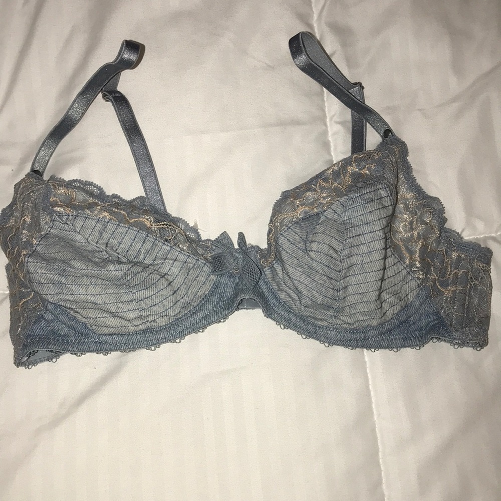 Blue unlined bra lace design